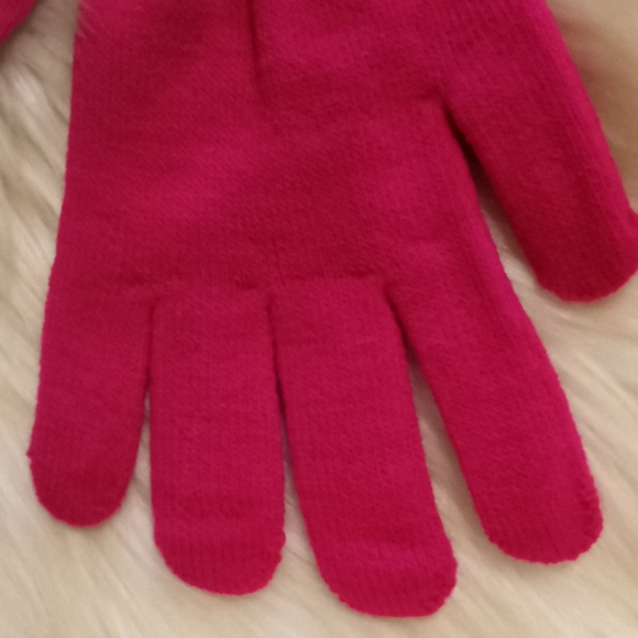 Pink Stretchy Magic Gloves - Picture 11 of 11